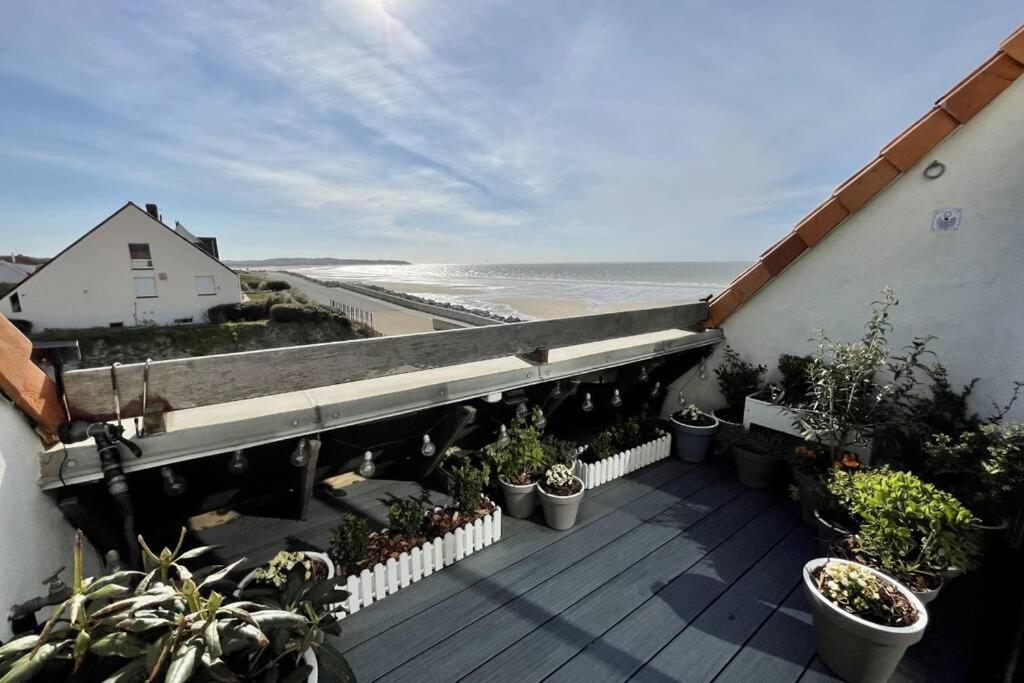 Duplex Avec Jacuzzi Vue Imprenable Sur La Baie De Wissant Apartment Luaran gambar