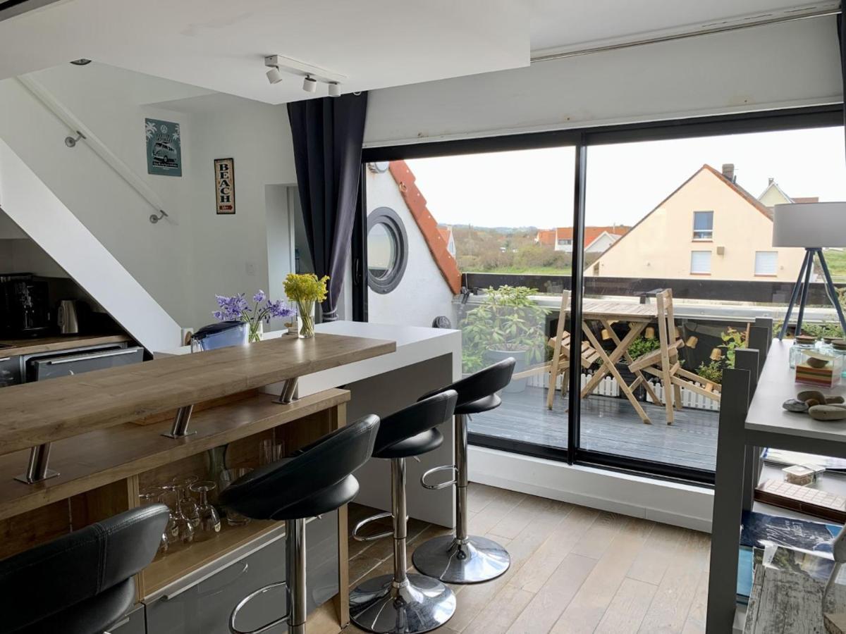 Duplex Avec Jacuzzi Vue Imprenable Sur La Baie De Wissant Apartment Luaran gambar